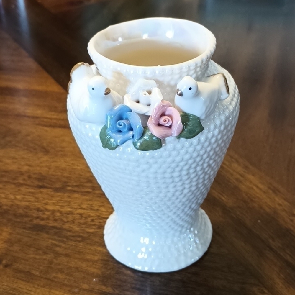 Vintage Hobnail Iridescent Porcelain Vase Roses Doves